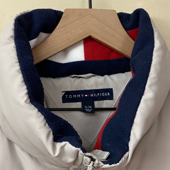 Vintage Tommy Hilfiger Down Puffer Jacket - Picture 2 of 7